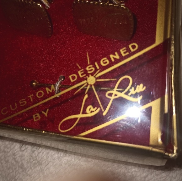 La Rue 10 Piece Men's Jewelry Chest - Picture 3 of 4